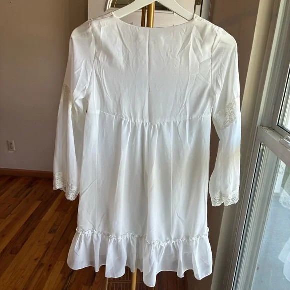 White Lace-Trim V-Neck Mini Dress - Picture 2 of 4